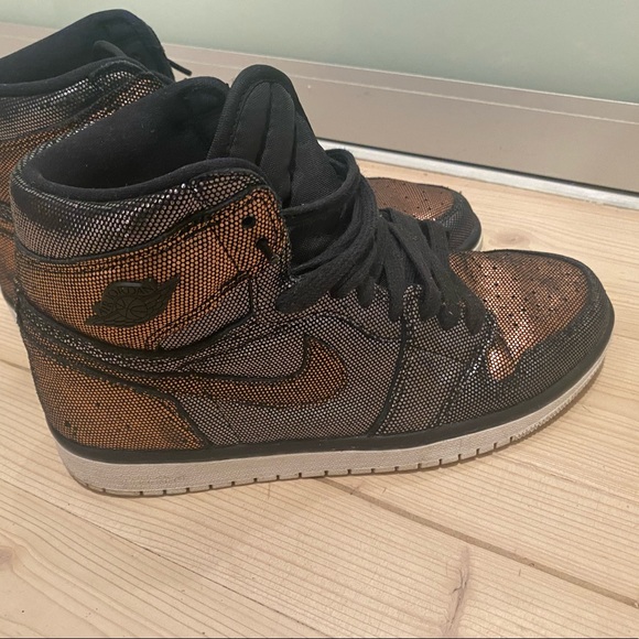 Nike Air Jordan’s in Black and Rose Gold - Picture 4 of 9